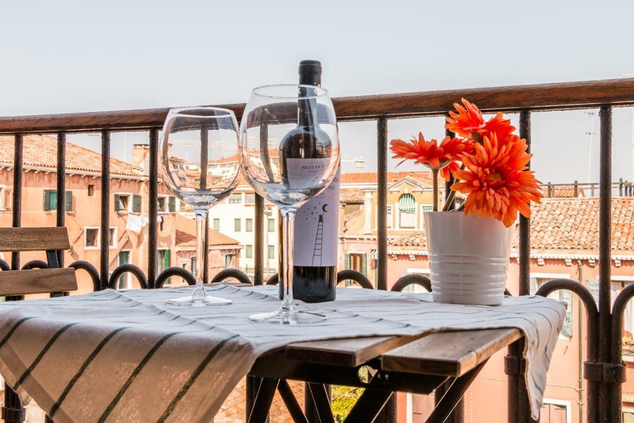 Sunny Nest Canal View In Venice Chic Movida Esterno foto